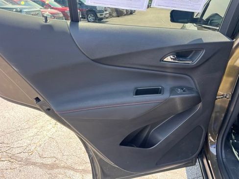 Used 2024 Chevrolet Equinox RS AWD/4WD image 16
