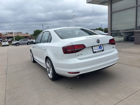 Used 2017 Volkswagen Jetta S FWD image 7