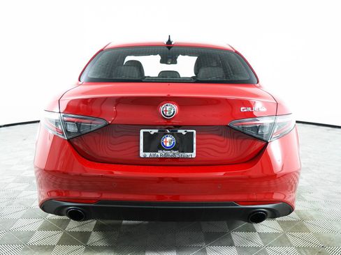 New 2024 Alfa Romeo Giulia Sprint RWD image 6