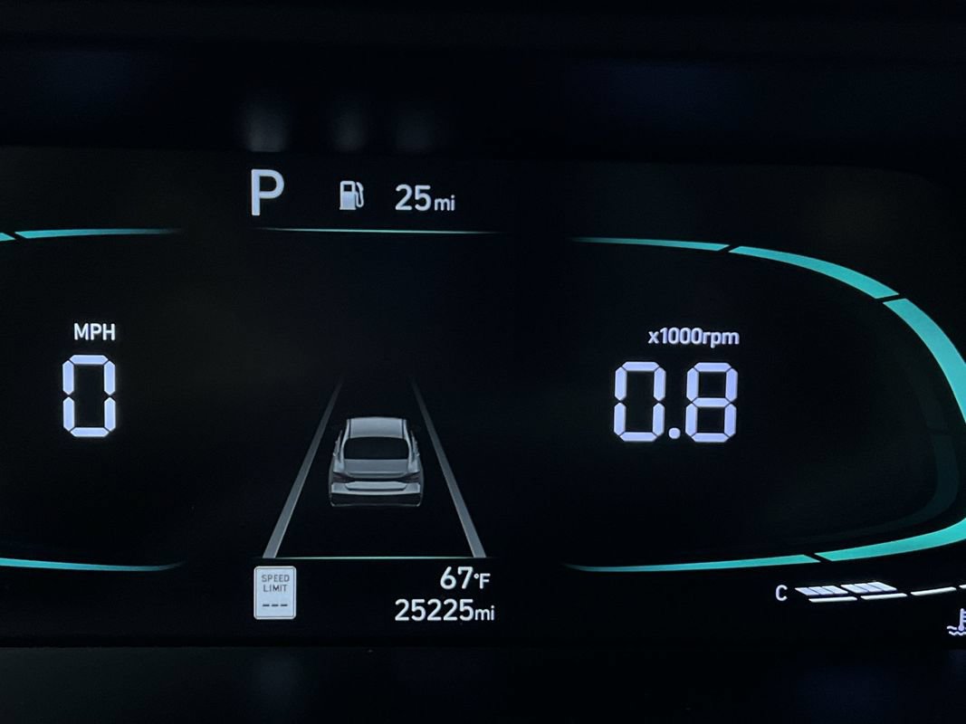 Used 2026 Hyundai Elantra SEL Sport Premium FWD image 15