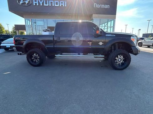 Used 2016 Ford F250 XLT w/ XLT Value Package AWD/4WD image 8