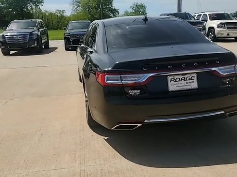 Used 2018 Lincoln Continental Reserve AWD/4WD image 7