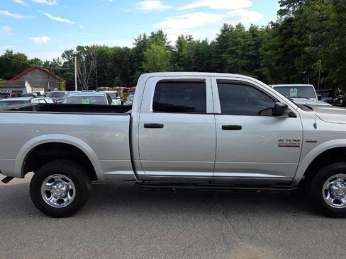 Used 2013 RAM 2500 Tradesman w/ Chrome Appearance Group AWD/4WD image 16