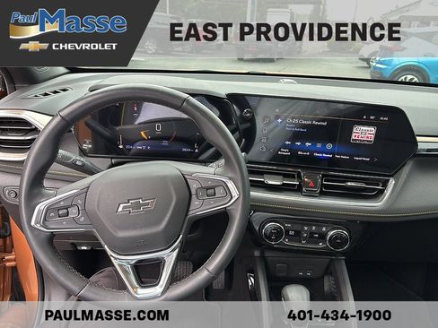 Used 2024 Chevrolet TrailBlazer ACTIV w/ Convenience Package AWD/4WD image 12