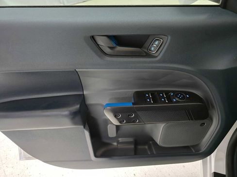 Used 2025 Ford Maverick Lobo AWD/4WD image 25