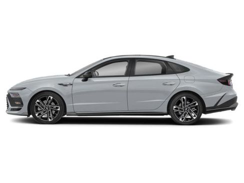Certified 2025 Hyundai Sonata N Line image 3