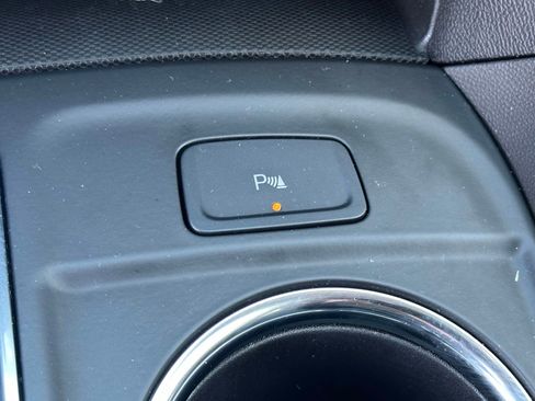 Used 2023 Chevrolet Equinox LT FWD image 32
