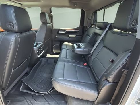Used 2024 GMC Sierra 1500 Denali AWD/4WD image 20