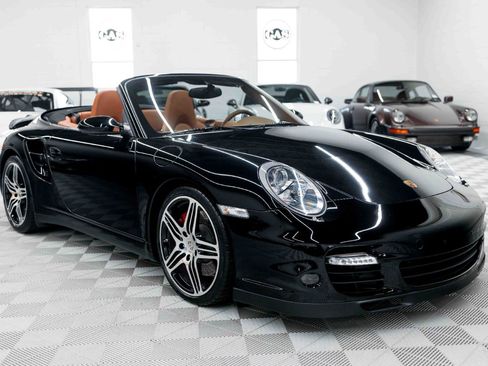 Used 2008 Porsche 911 Turbo AWD/4WD image 10