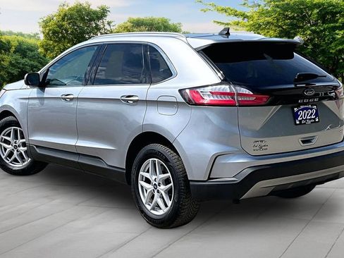 Used 2022 Ford Edge SEL w/ Convenience Package AWD/4WD image 2