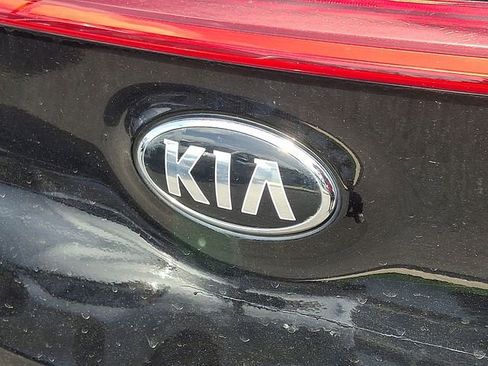 Used 2022 Kia Sportage LX FWD image 12
