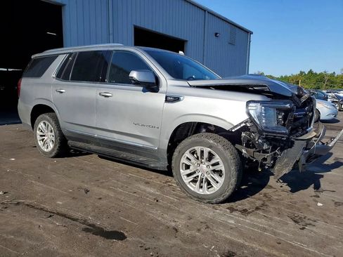 Used 2024 GMC Yukon SLT w/ SLT Luxury Package RWD image 2