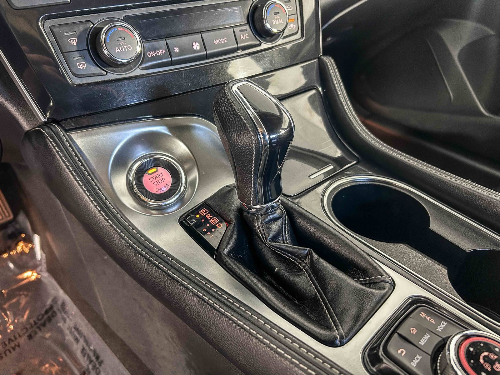 Used 2023 Nissan Maxima SV w/ Floor Mat Group FWD image 20