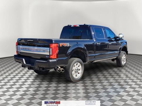 Used 2021 Ford F250 Platinum image 4