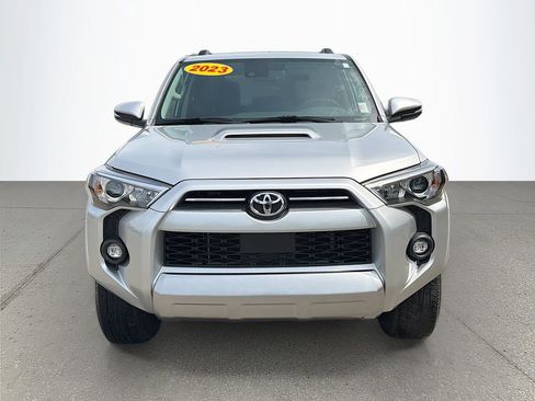 Used 2023 Toyota 4Runner TRD Off-Road Premium w/ Moonroof Package AWD/4WD image 9