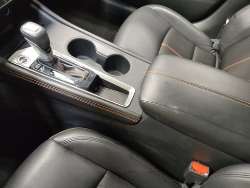 Used 2021 Nissan Altima 2.5 SR w/ SR Premium Package FWD image 26