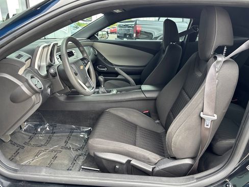 Used 2015 Chevrolet Camaro LS RWD image 10