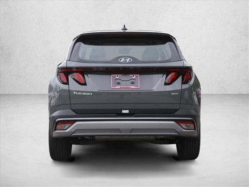 Certified 2026 Hyundai Tucson SE AWD/4WD image 6