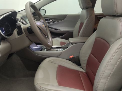 Used 2018 Chevrolet Malibu LT FWD image 17