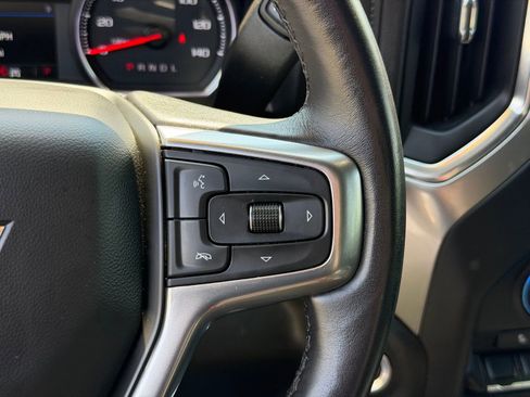 Used 2021 Chevrolet Silverado 1500 LT Trail Boss AWD/4WD image 18