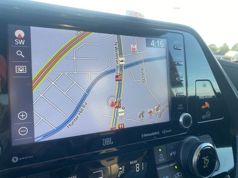 Used 2022 Toyota Highlander XSE image 26