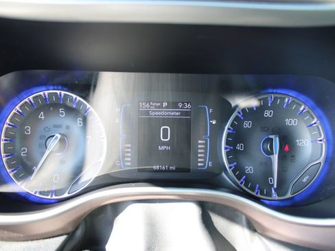 Used 2023 Chrysler Voyager LX FWD image 26