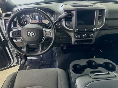 Used 2024 RAM 3500 Big Horn AWD/4WD image 17