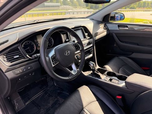 Used 2018 Hyundai Sonata Limited w/ Ultimate Package 07 FWD image 32