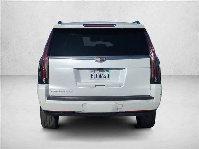 Used 2019 Cadillac Escalade ESV Luxury RWD image 7