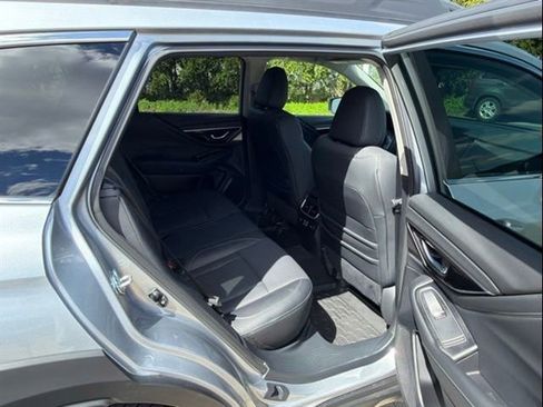 Certified 2025 Subaru Outback Limited AWD/4WD image 13