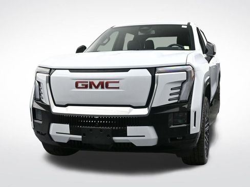 Used 2026 GMC Sierra EV Denali AWD/4WD image 8