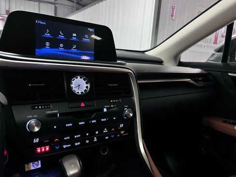 Used 2022 Lexus RX 350 FWD w/ Premium Package image 16
