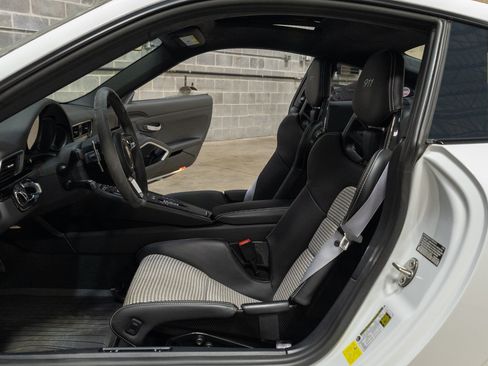 Used 2019 Porsche 911 Carrera T RWD image 33