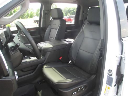 Used 2024 GMC Sierra 2500 Denali w/ Denali Reserve Package AWD/4WD image 24