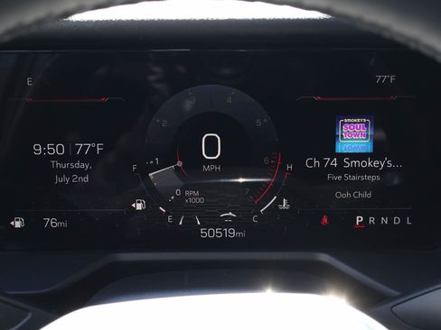 Used 2024 GMC Acadia Elevation FWD image 15