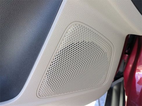 Used 2017 Ford Focus Electric Hatchback image 24