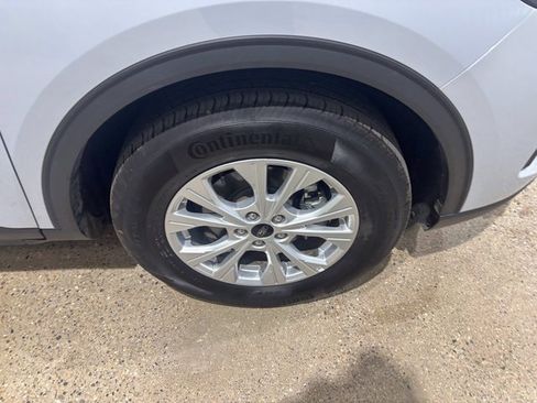 Used 2025 Ford Escape Active image 11