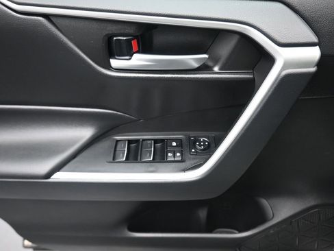 Used 2023 Toyota RAV4 XLE image 10