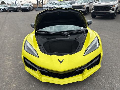 Used 2024 Chevrolet Corvette Z06 w/ Stealth Interior Trim Package RWD image 26