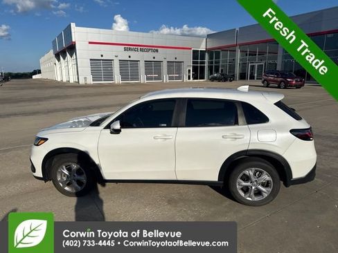 Used 2024 Honda HR-V LX image 7