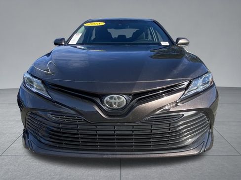 Used 2018 Toyota Camry LE image 17