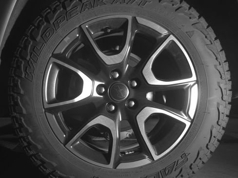 Used 2025 Jeep Compass Trailhawk image 14