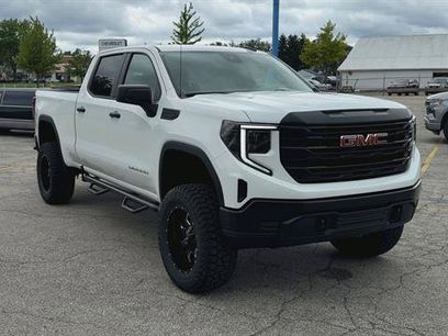 Used 2024 GMC Sierra 1500 Pro w/ Pro Value Package