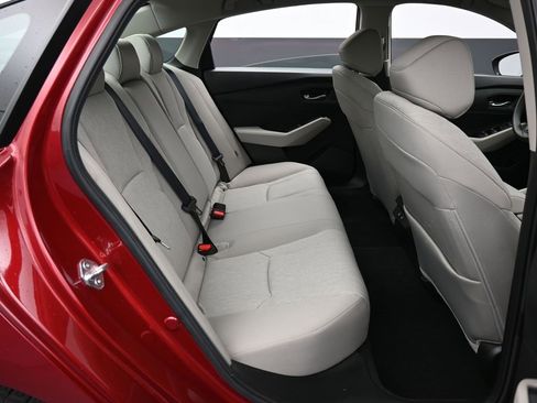 Used 2025 Honda Accord LX image 37