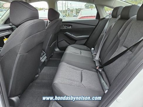 New 2025 Honda Accord SE image 7