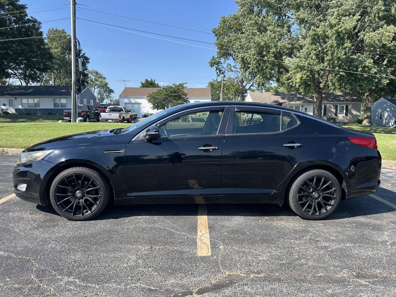 Used 2013 Kia Optima EX FWD image 2