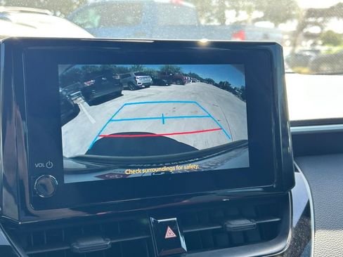 Used 2025 Toyota Corolla SE FWD image 28