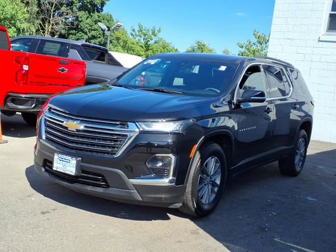 Used 2023 Chevrolet Traverse LT w/ LPO, Floor Liner Package AWD/4WD image 3