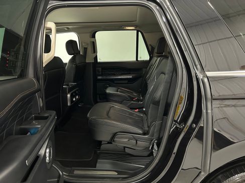 Used 2021 Ford Expedition Max Platinum image 30