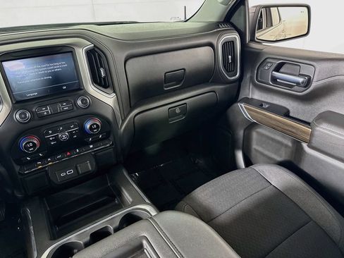 Used 2022 Chevrolet Silverado 1500 RST w/ Safety Package AWD/4WD image 22